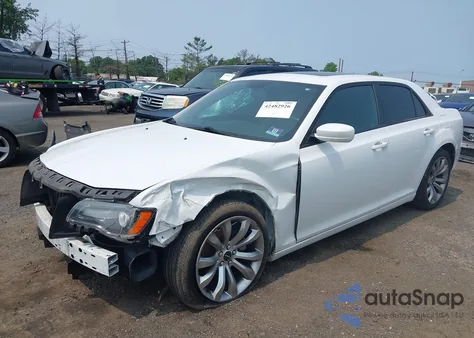 2014 Chrysler 300 300S из США, поврежденный, VIN 2C3CCABG0EH286444